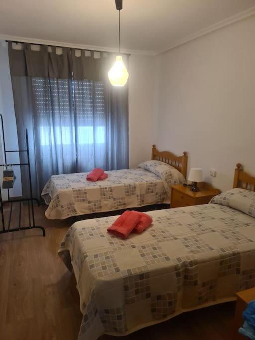 Perforaciones Y Rozas Fernandez Suarez Sl Apartment Leon Ngoại thất bức ảnh